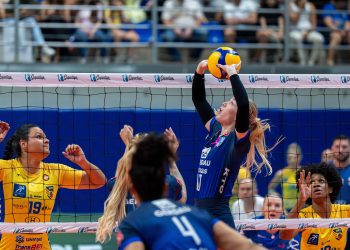 🙌 The Women’s Sports Explosion: Your Must-See Schedule for Fall & Winter 2025