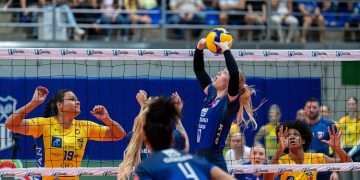 🙌 The Women’s Sports Explosion: Your Must-See Schedule for Fall & Winter 2025